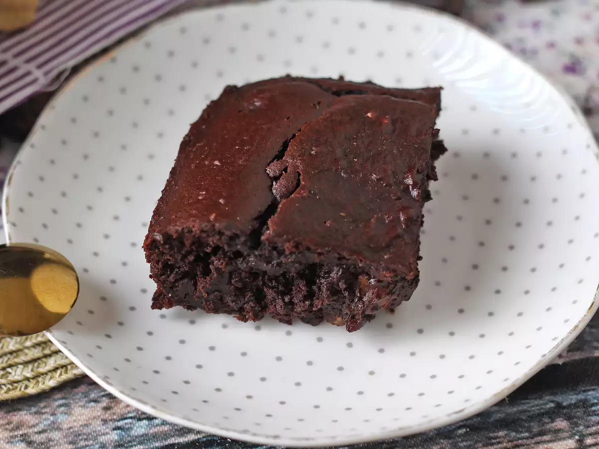 Brownie iz sladkega krompirja brez masla in olja - fotografija 4