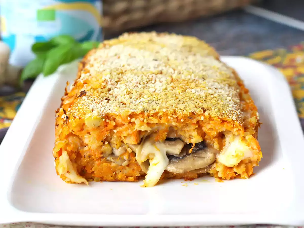 Bučna pečenka z gobami in žilavim sirom scamorza: okusen in enostaven pečen recept - fotografija 3