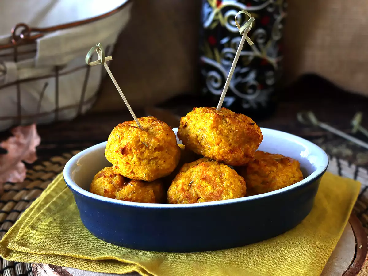 Bučne mesne kroglice v zračnem cvrtniku - fotografija 5