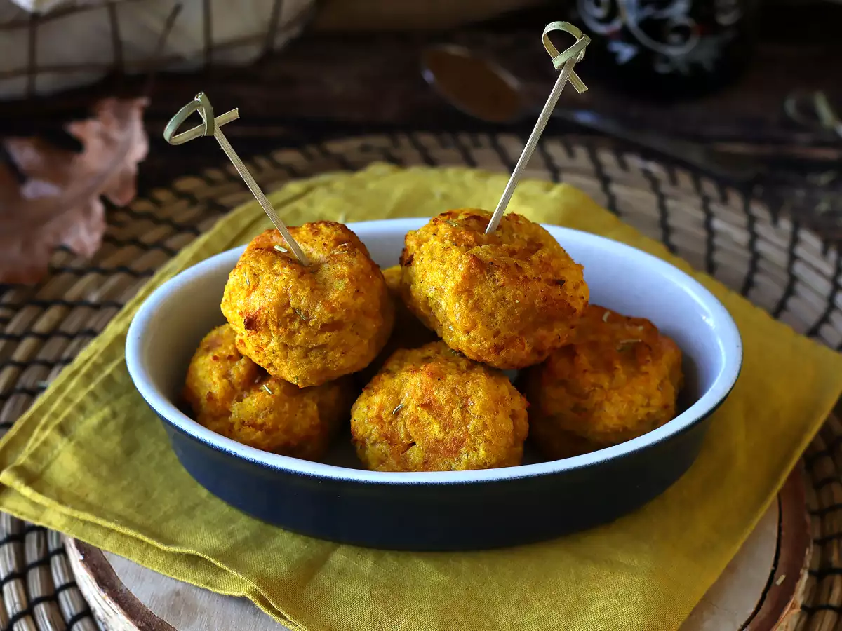 Bučne mesne kroglice v zračnem cvrtniku - fotografija 6