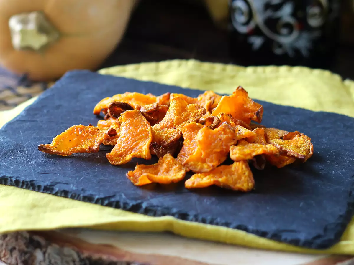 Bučni čips v zračnem cvrtniku: lahek in okusen - fotografija 2