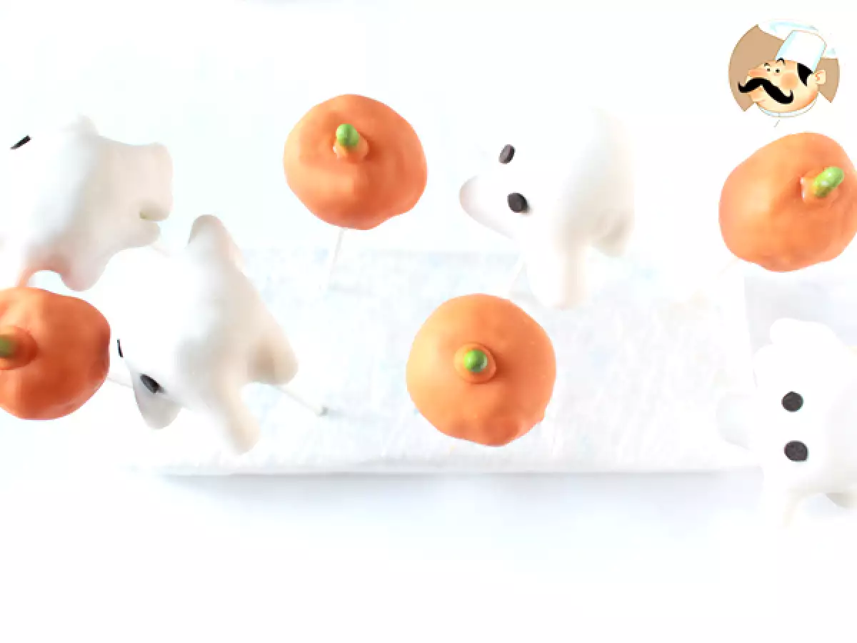 CakePops - noč čarovnic - fotografija 2