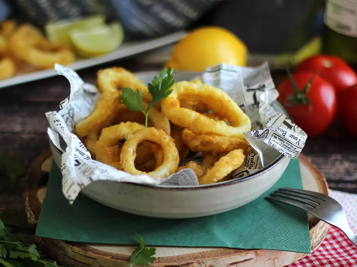 Calamares a la romana - opečeni lignji v testu - fotografija 2