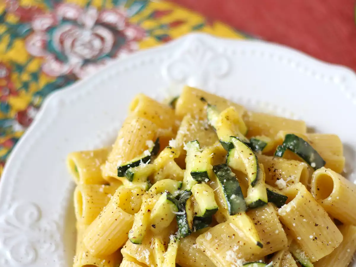 Carbonara iz bučk: enostaven vegetarijanski recept - fotografija 3