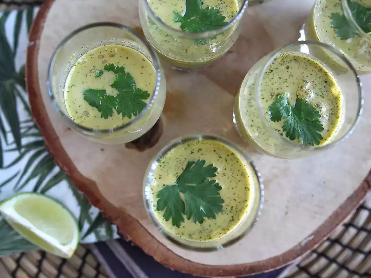 Ceviche iz ostrig: leche de tigre in pasijonka - fotografija 3