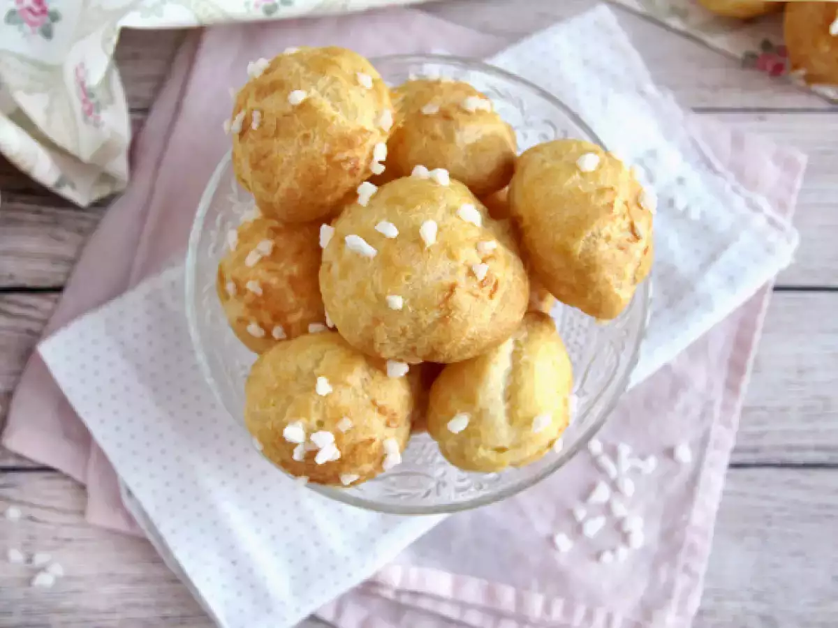 Chouquettes, choux s sladkorjem v prahu - fotografija 5