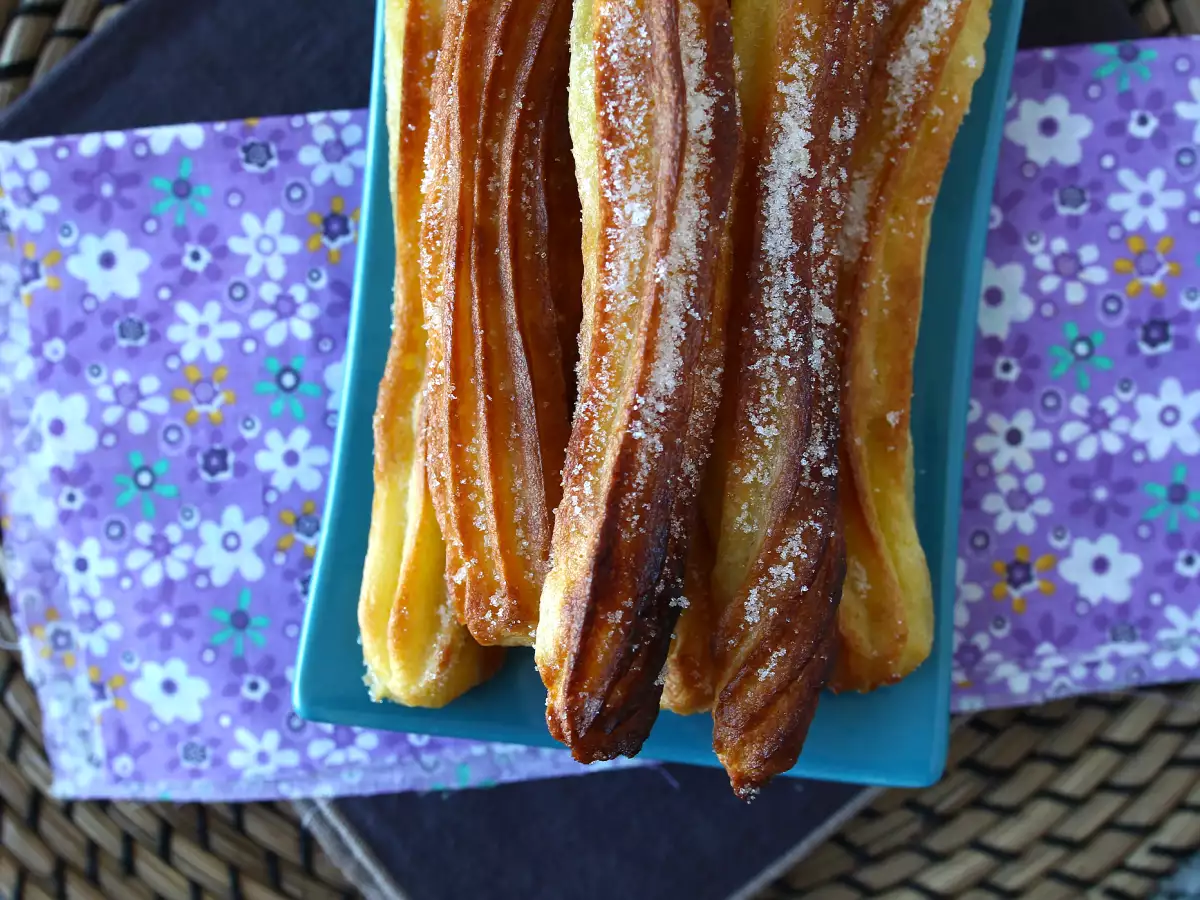 Churrosi iz cvrtnika na vroč zrak - fotografija 4