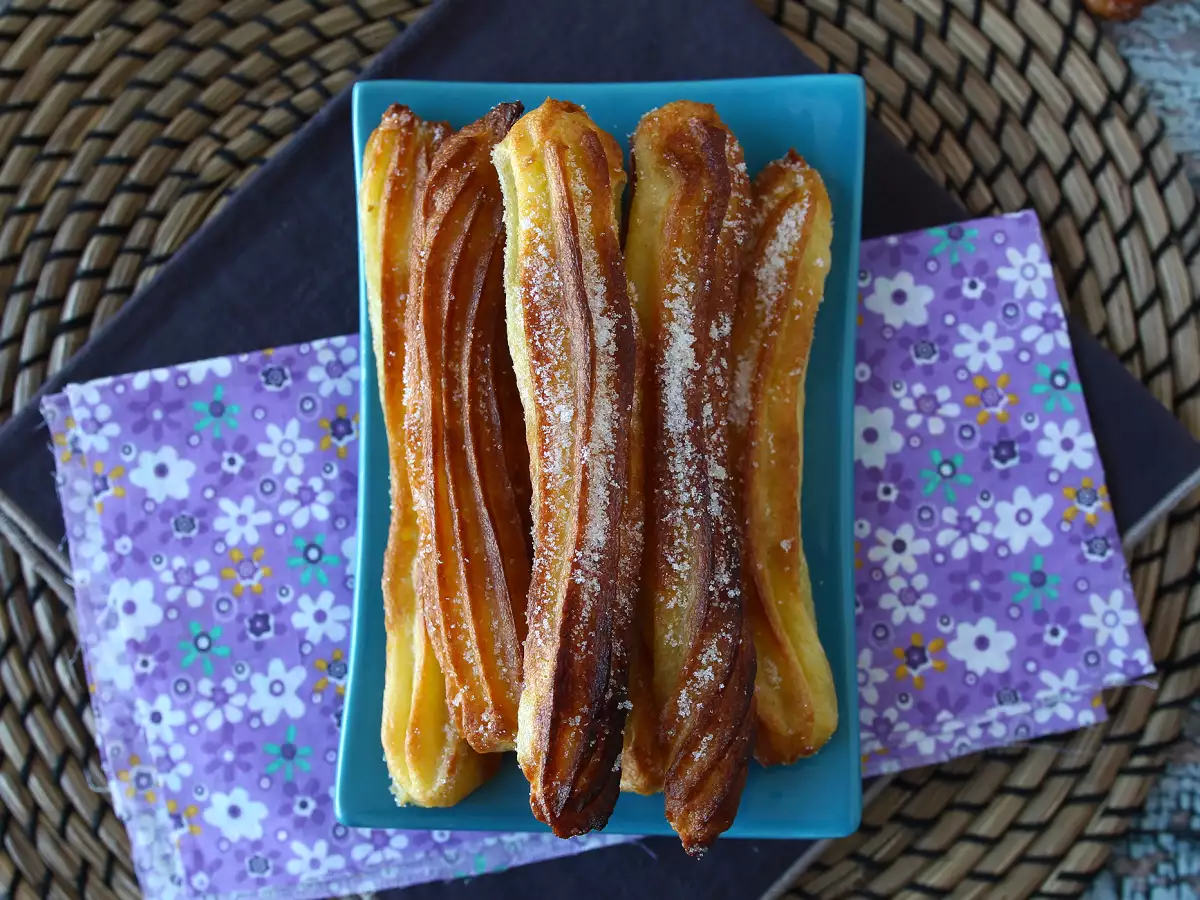 Churrosi iz cvrtnika na vroč zrak - fotografija 6
