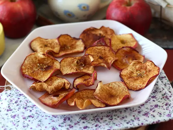 Recept Cimetov jabolčni čips na air fryer