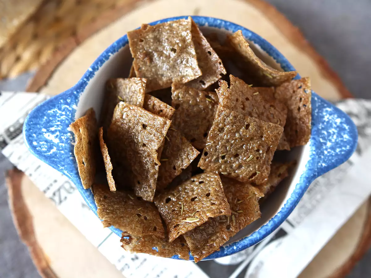 Čips iz ajdovih palačink: kot nalašč za aperitiv! - fotografija 4