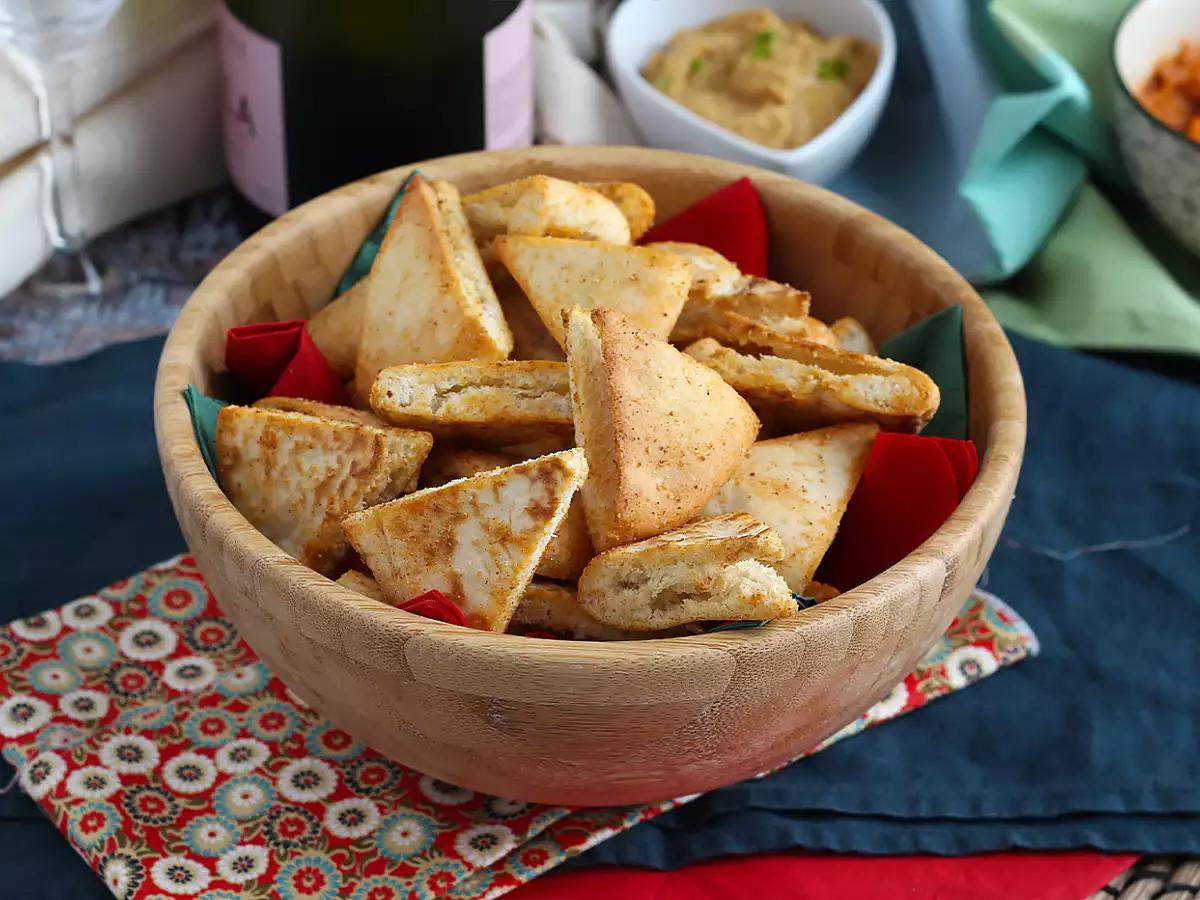 Čips iz pita kruha – ekspresni recept - fotografija 2