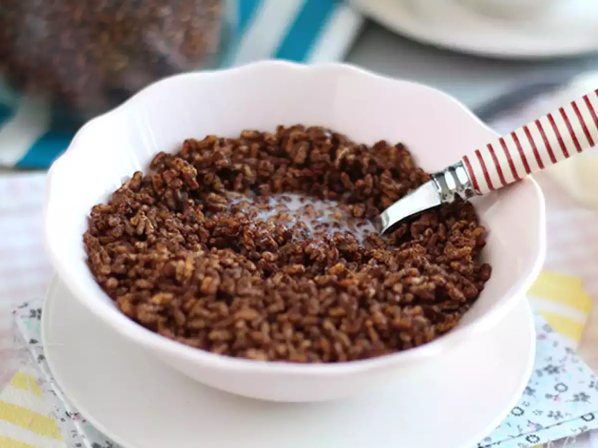 Čokoladna kosmiči iz puhastega riža. Kokosovi popki - fotografija 2