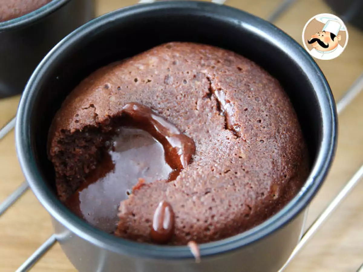 Čokoladni fondant s tekočo sredico – recept korak za korakom