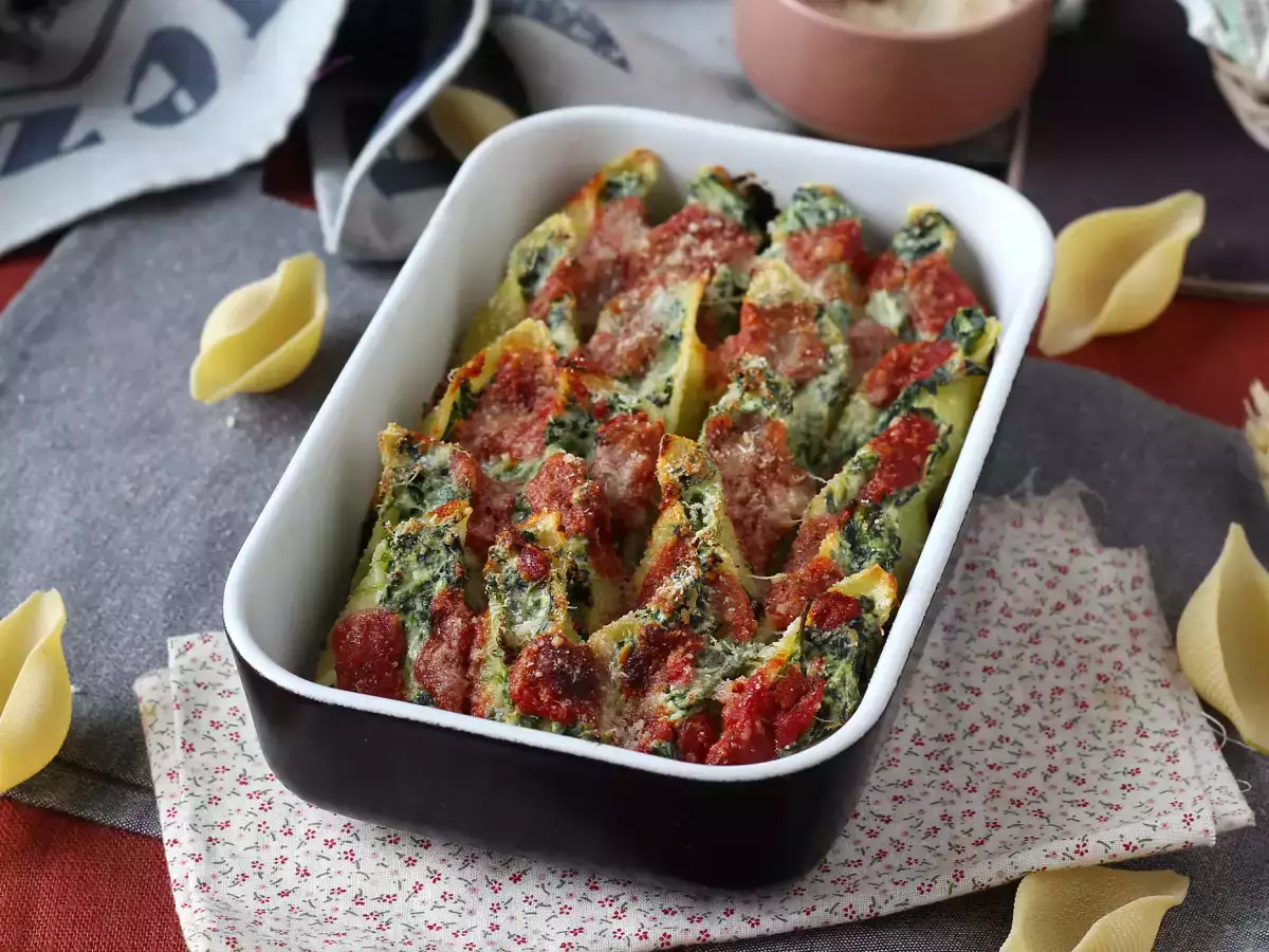 Conchiglioni, polnjeni z rikoto in špinačo: neustavljiva vegetarijanska jed iz pečice