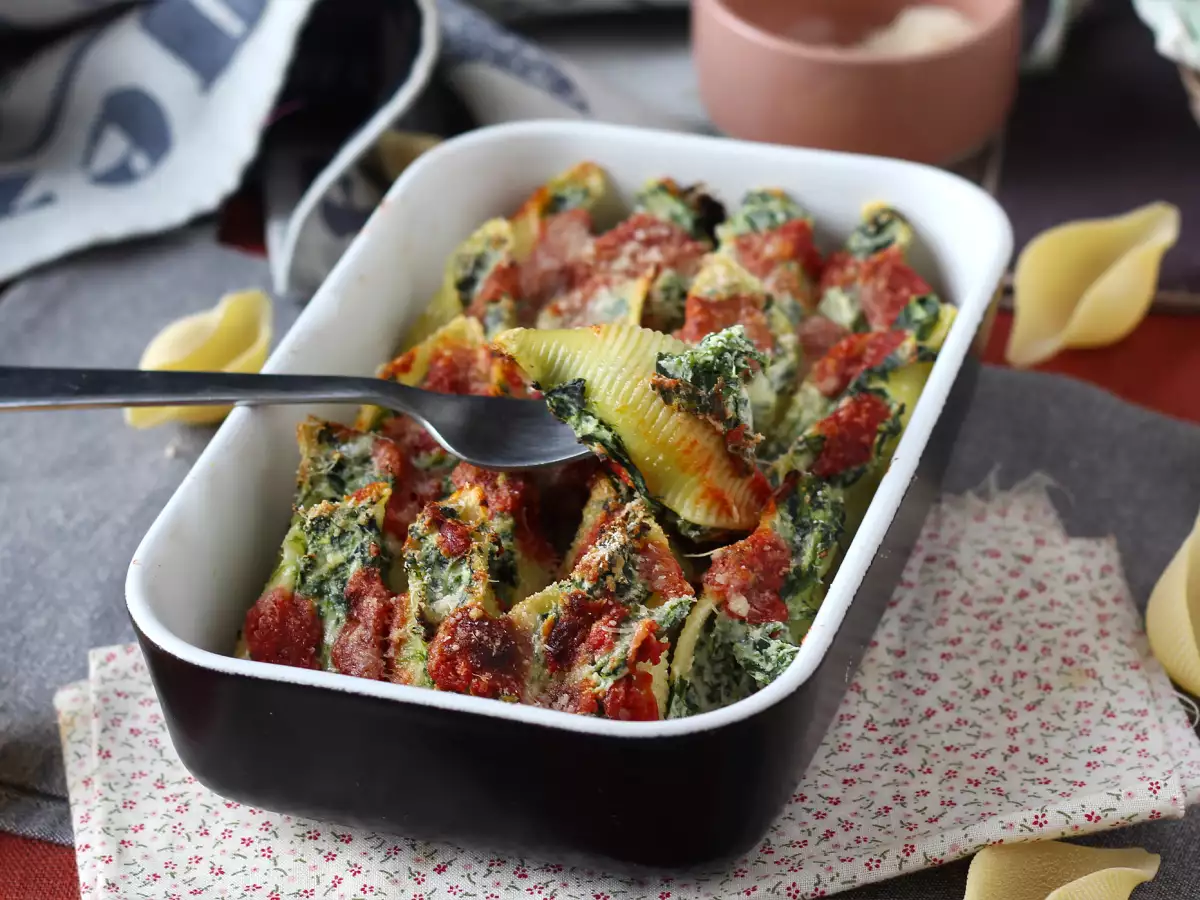 Conchiglioni, polnjeni z rikoto in špinačo: neustavljiva vegetarijanska jed iz pečice - fotografija 7