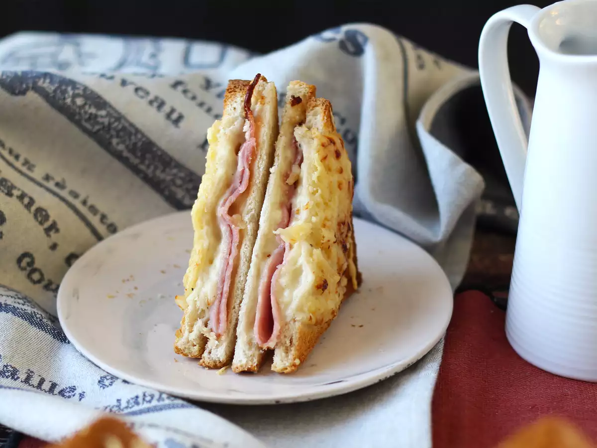 Croque-monsieur v cvrtniku na vroč zrak - fotografija 3