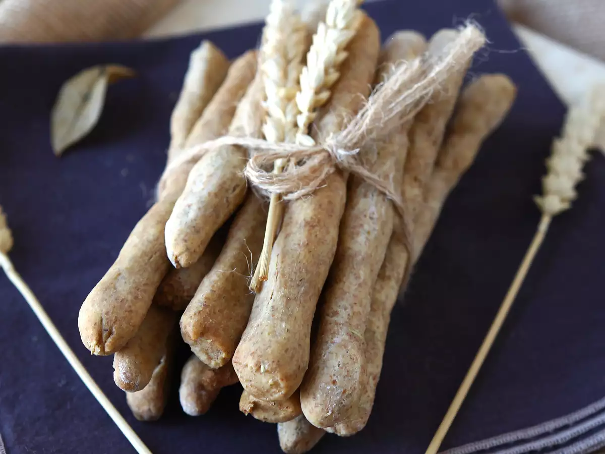 Domači gressini z zračnim cvrtnikom - fotografija 3