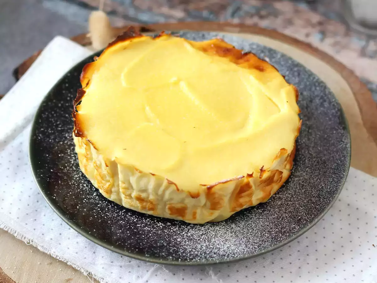 Ekonomična rikota fondant torta s samo 4 sestavinami - fotografija 3