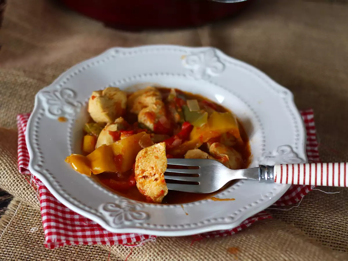 Ekspresni piščanec Basquaise v restavraciji Cookeo - fotografija 2