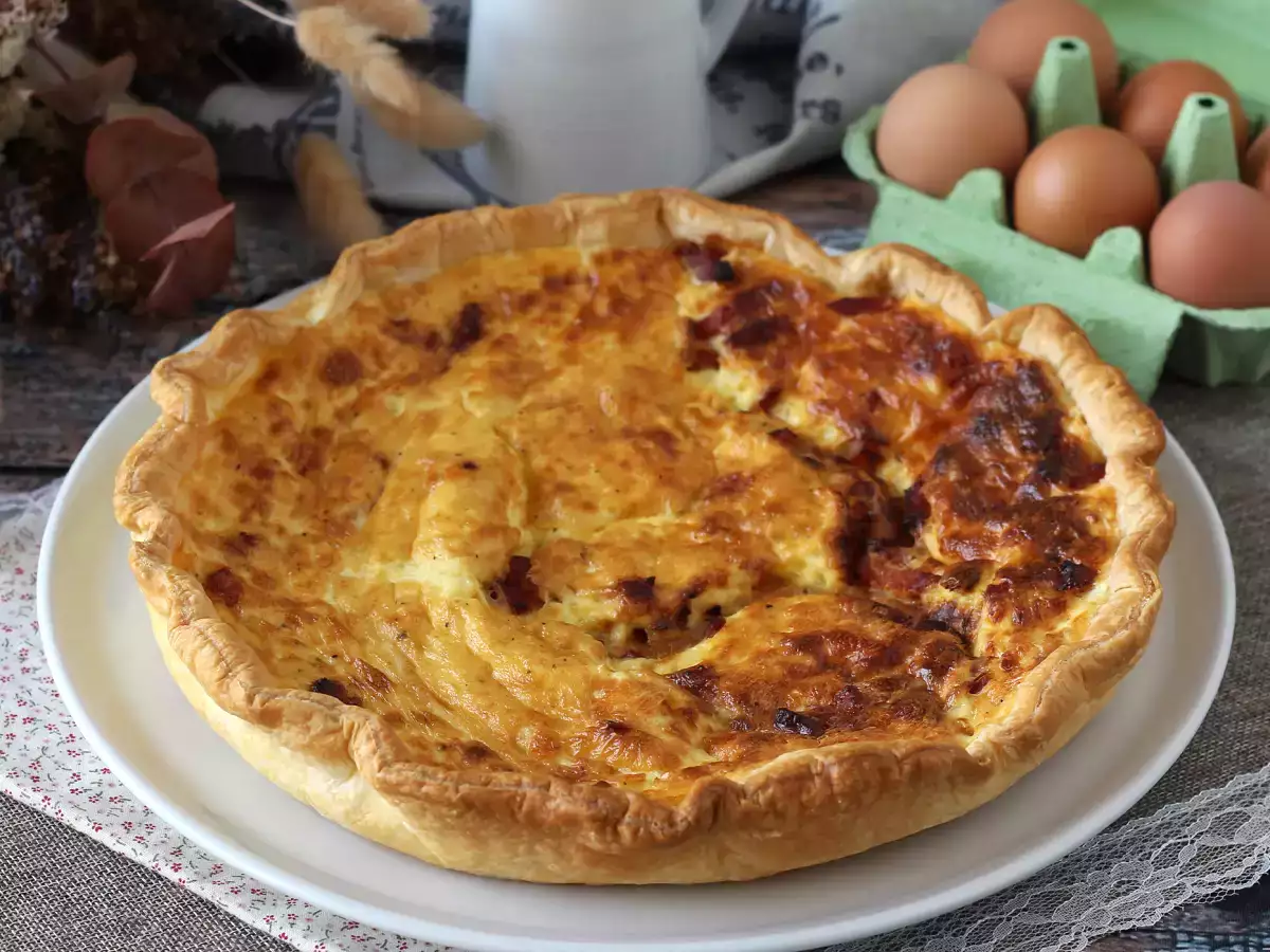 Enostaven domač quiche lorraine recept - fotografija 4