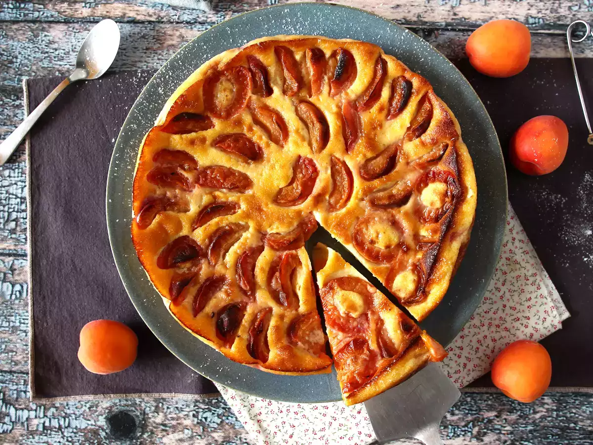 Enostaven marelični clafoutis - fotografija 2