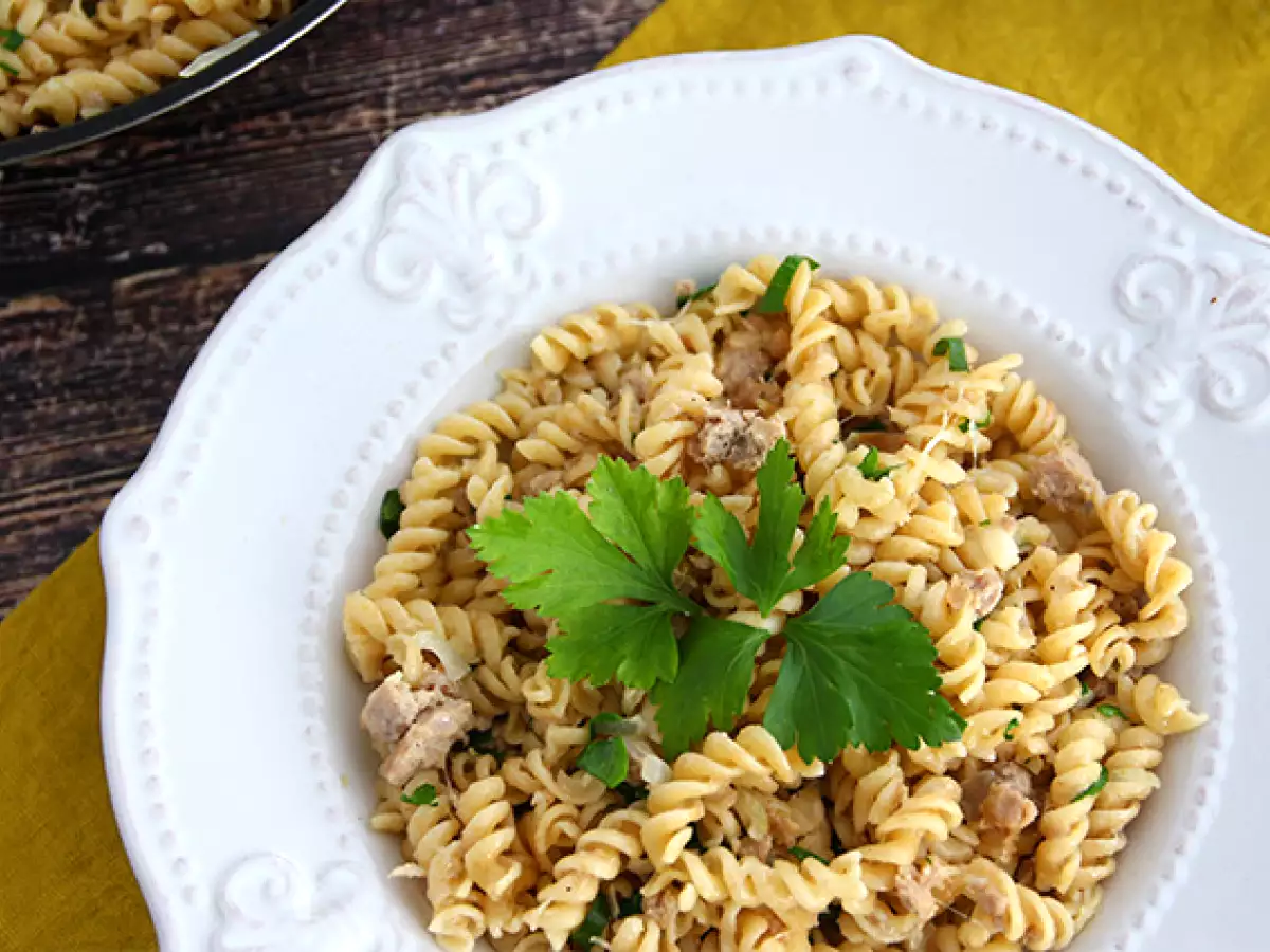 Enostavne testenine s tuno - fotografija 2