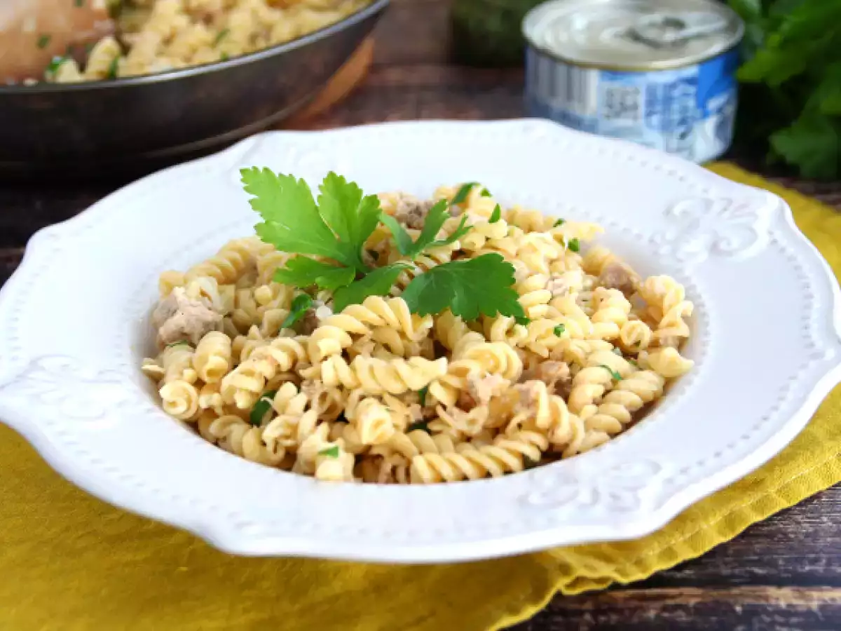 Enostavne testenine s tuno - fotografija 5