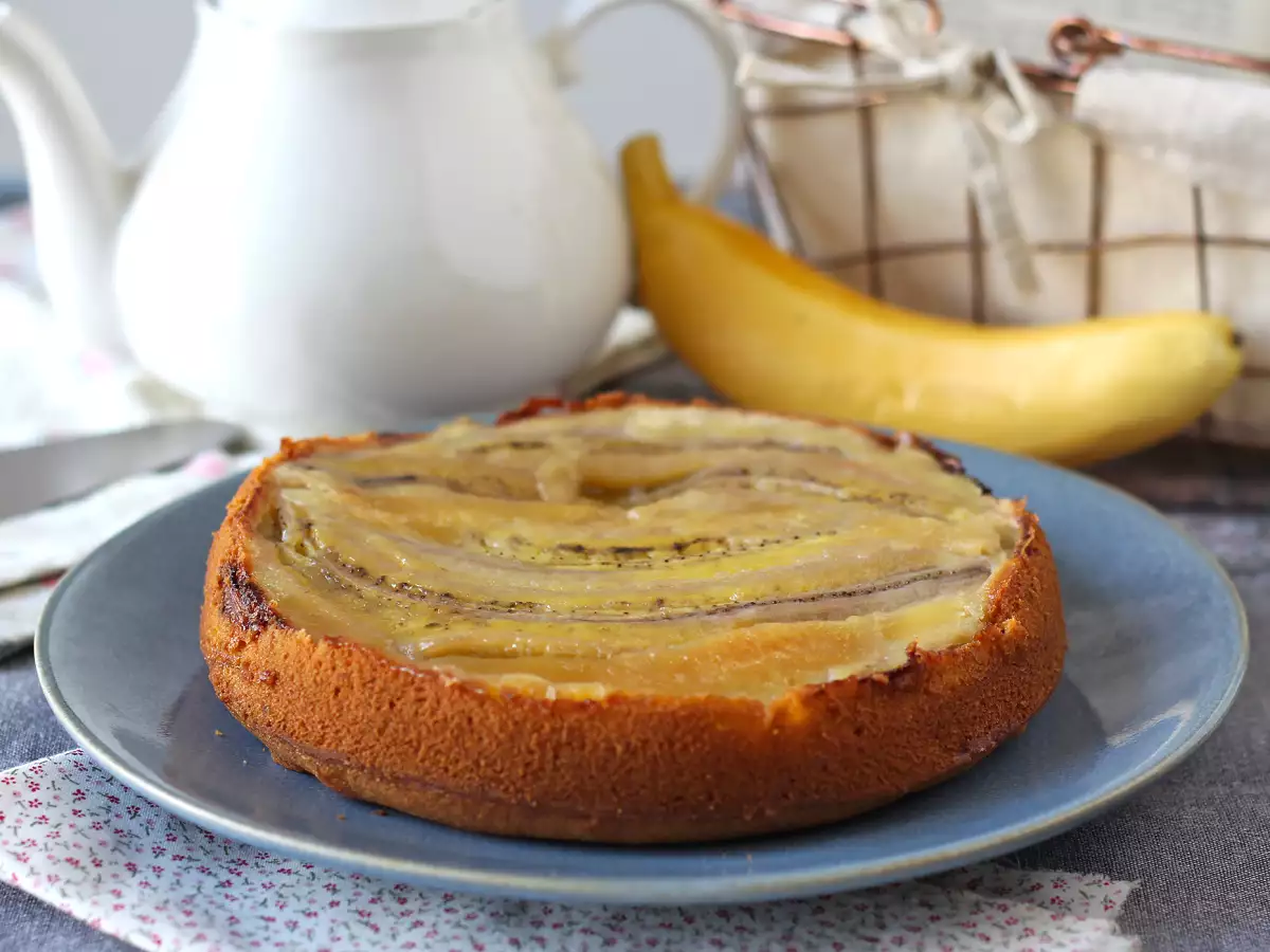 Extra fondant upside-down banana cake - fotografija 4