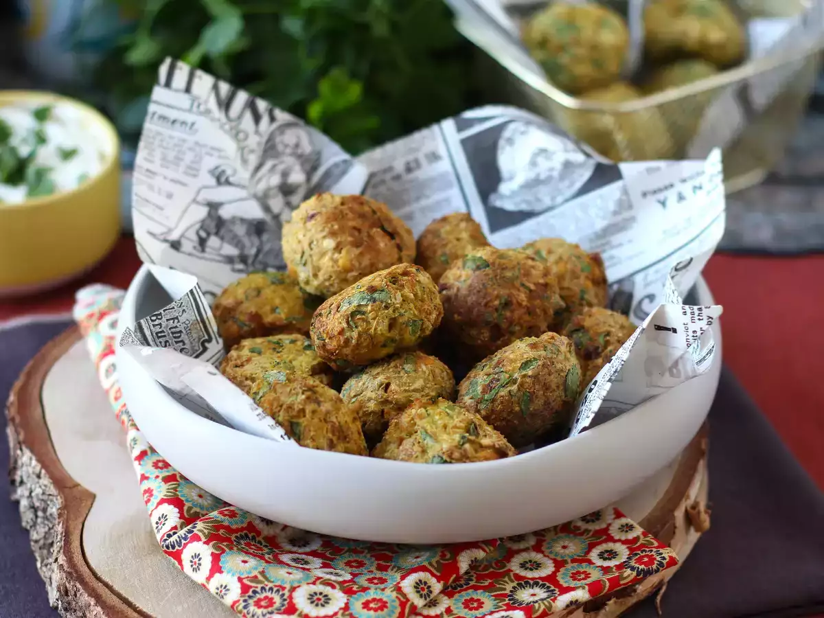 Falafli v cvrtniku na vroč zrak: hrustljavi brez cvrtja! - fotografija 4