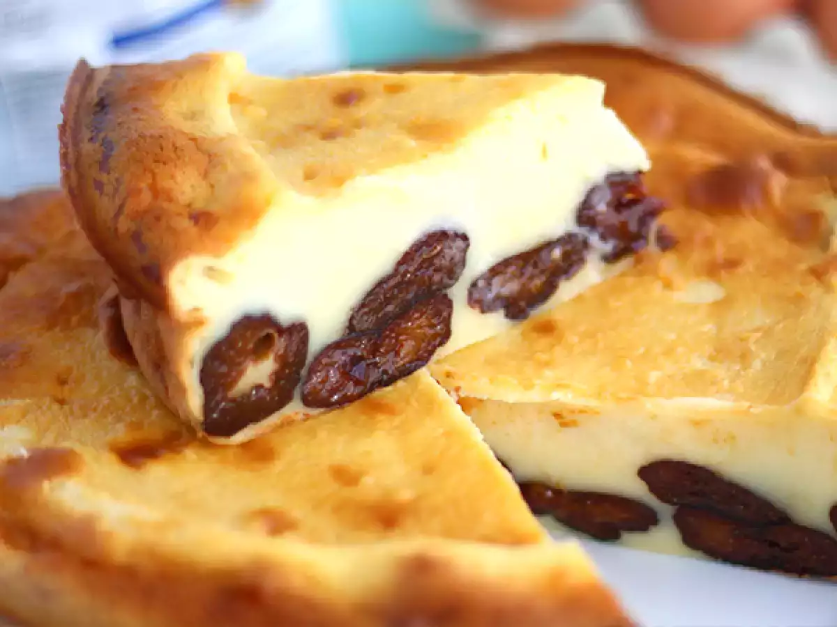 Far breton s suhimi slivami - fotografija 3