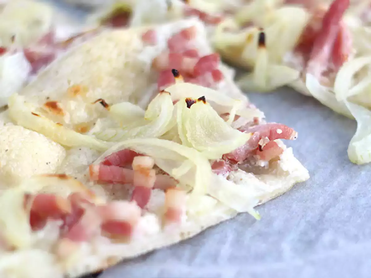 Flammekueche, alzaški flambirani kolač - fotografija 3