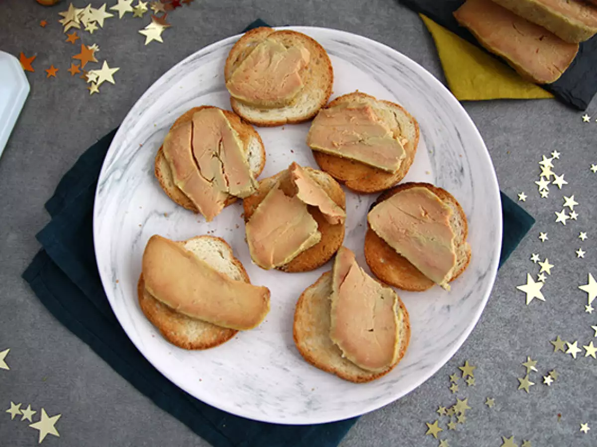 Foie gras, kuhan v soli - fotografija 2