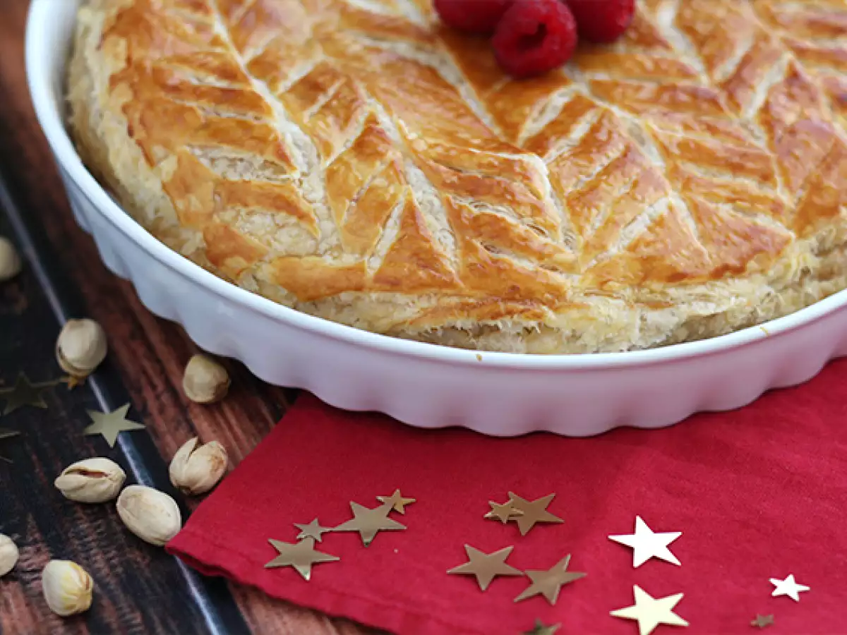 Frangipane malina pistacija galette des rois - fotografija 2
