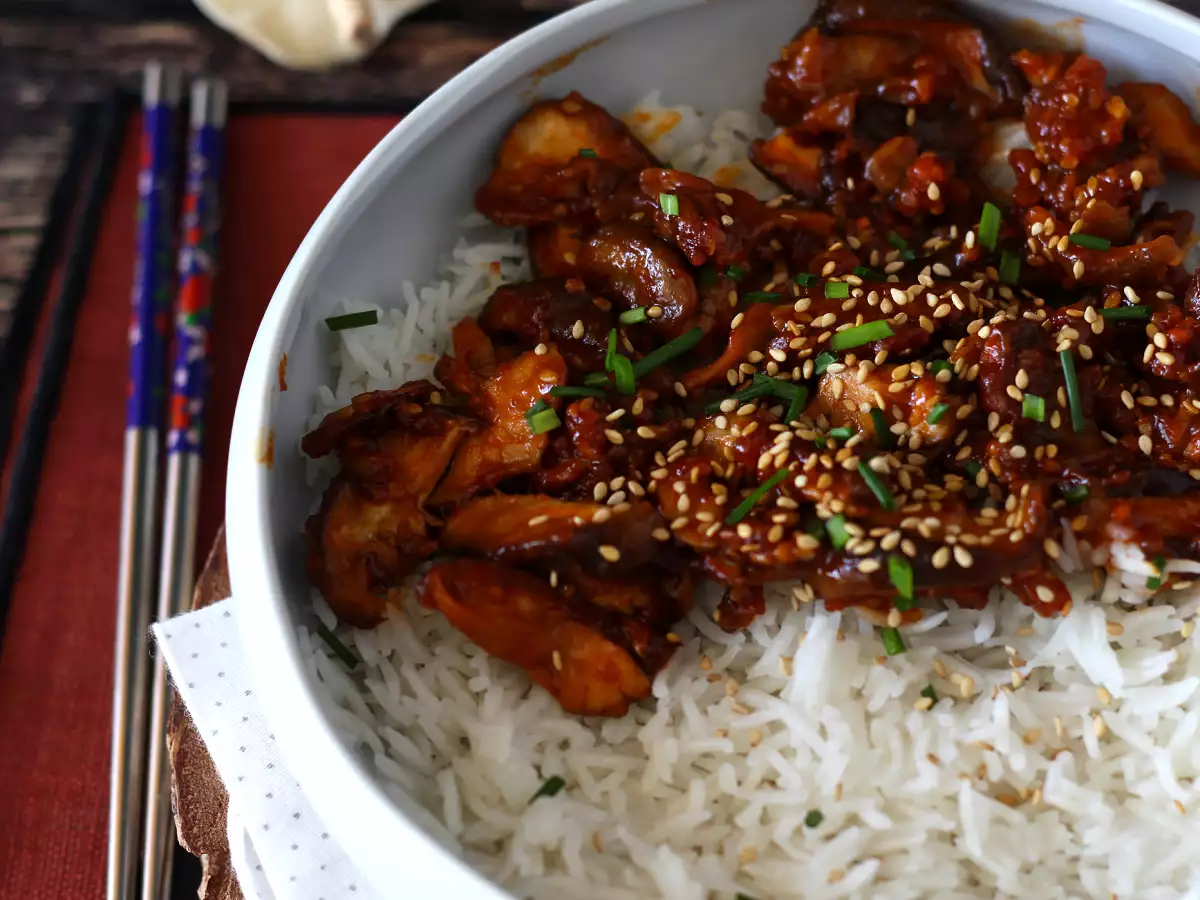 Gobe po korejsko - gobe šitake v omaki gochujang - fotografija 3