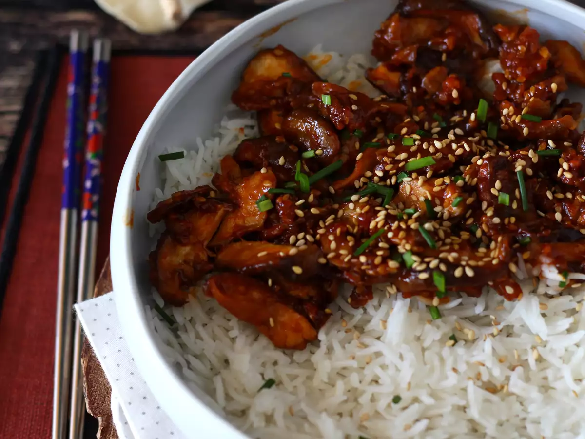 Gobe po korejsko – šitake v omaki gochujang - fotografija 3