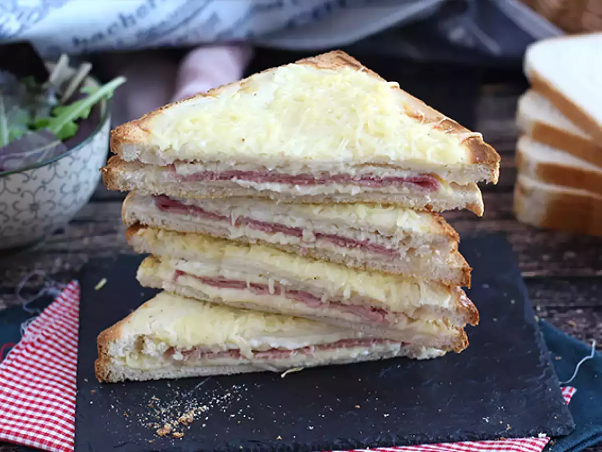 Gourmet croque-monsieur z bešamelno omako - fotografija 3