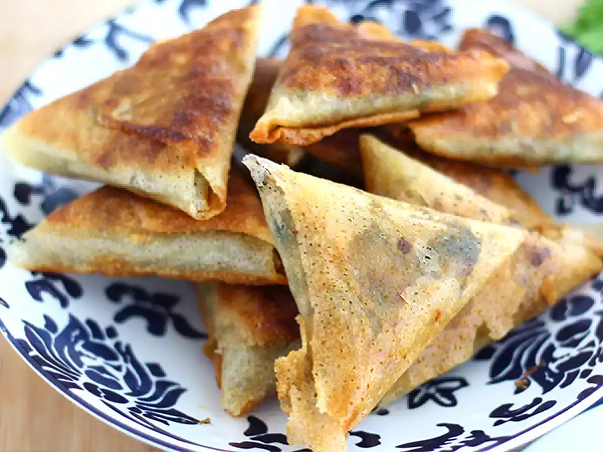 Goveje meso samoussas - fotografija 2