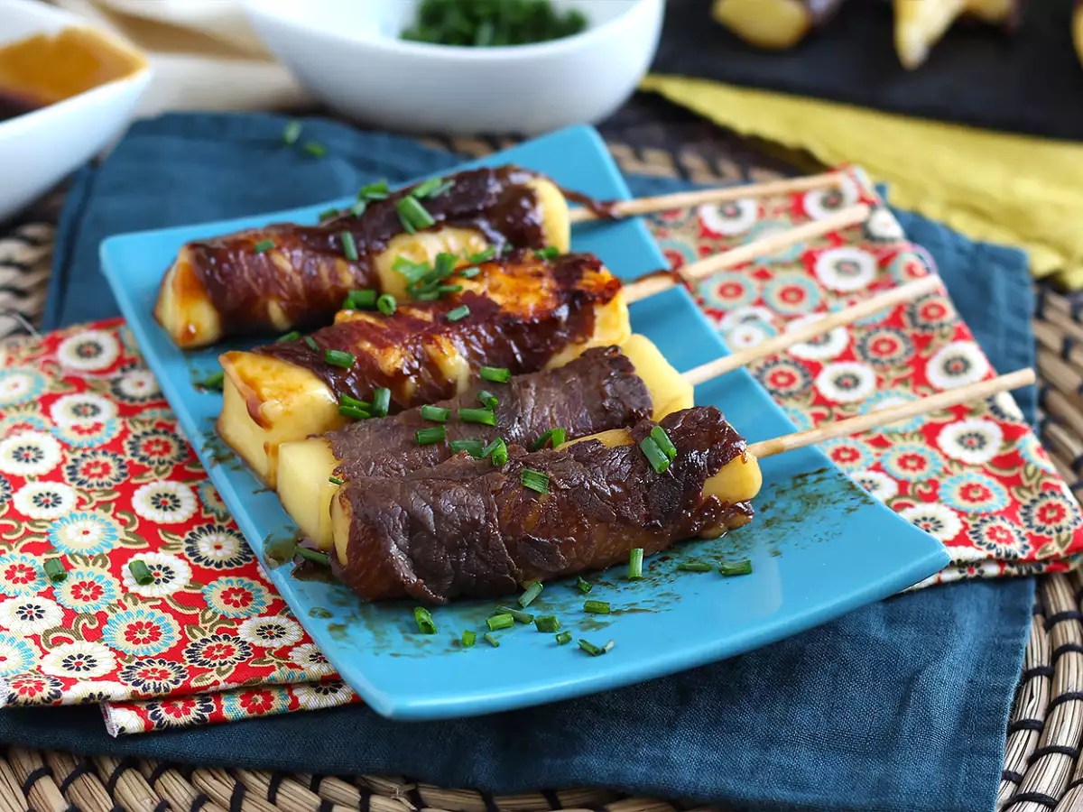 Goveji yakitori z ​​ementalcem - fotografija 4