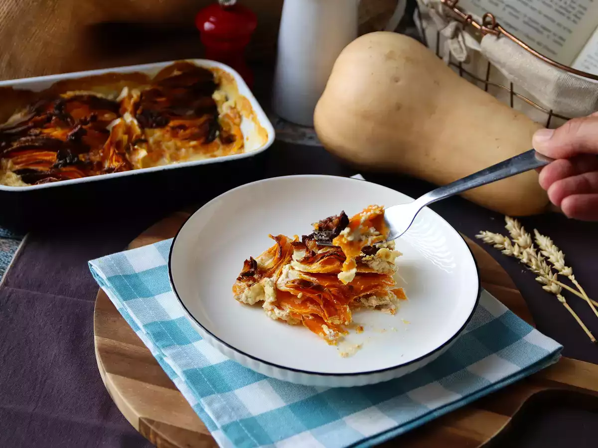Gratin iz buče butternut v Air Fryerju po vzoru gratina dauphinois - fotografija 3
