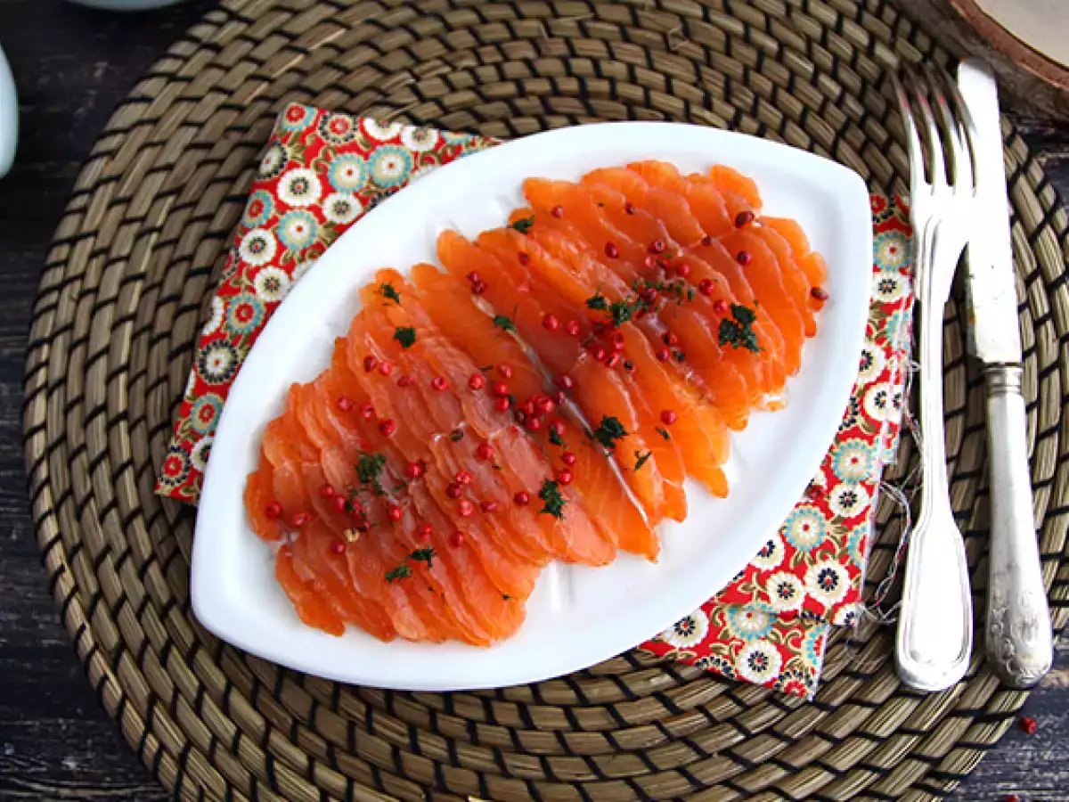 Gravlax, mariniran losos po švedsko - fotografija 3