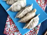 Gyozas s piščancem, korenčkom in gobami, fotografija 3