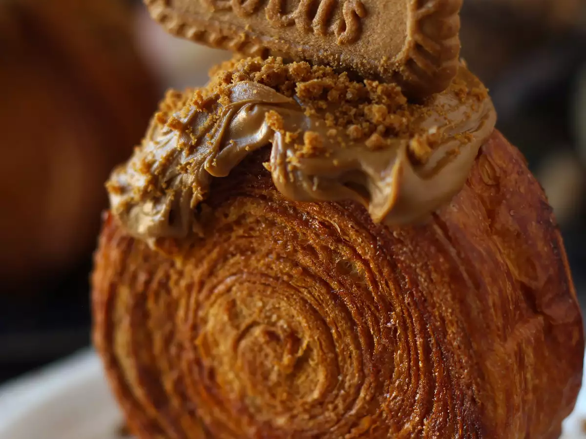 Hiter in poceni recept za newyorški zvitek s speculoos namazom - fotografija 8
