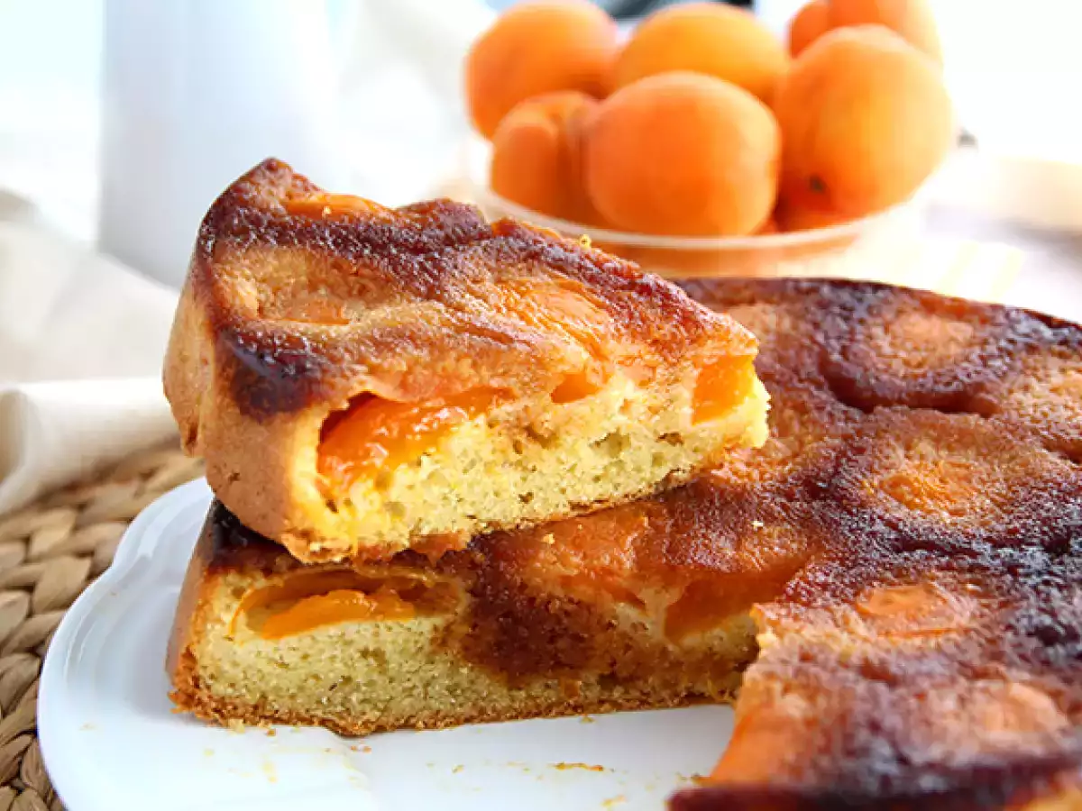 Hitra in enostavna marelična torta - fotografija 2