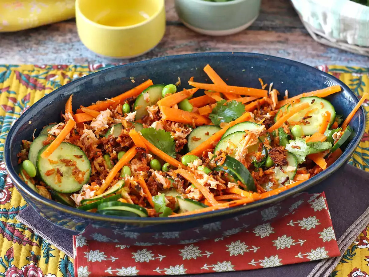 Hrustljava, začinjena solata s hrustljavim rižem iz lososa! - fotografija 5