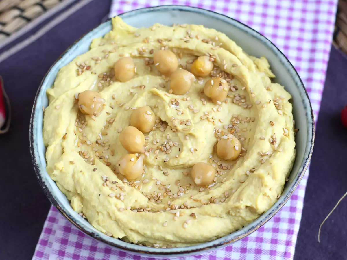 Humus z vloženo limono za še bolj prefinjen okus - fotografija 2