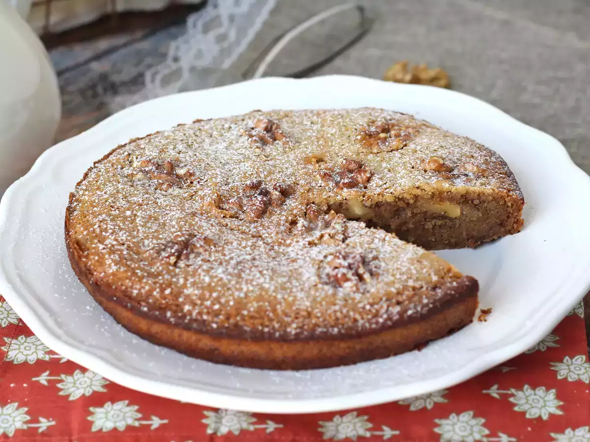 Izjemno enostavna torta z orehi, pripravljena iz samo 4 sestavin - fotografija 3