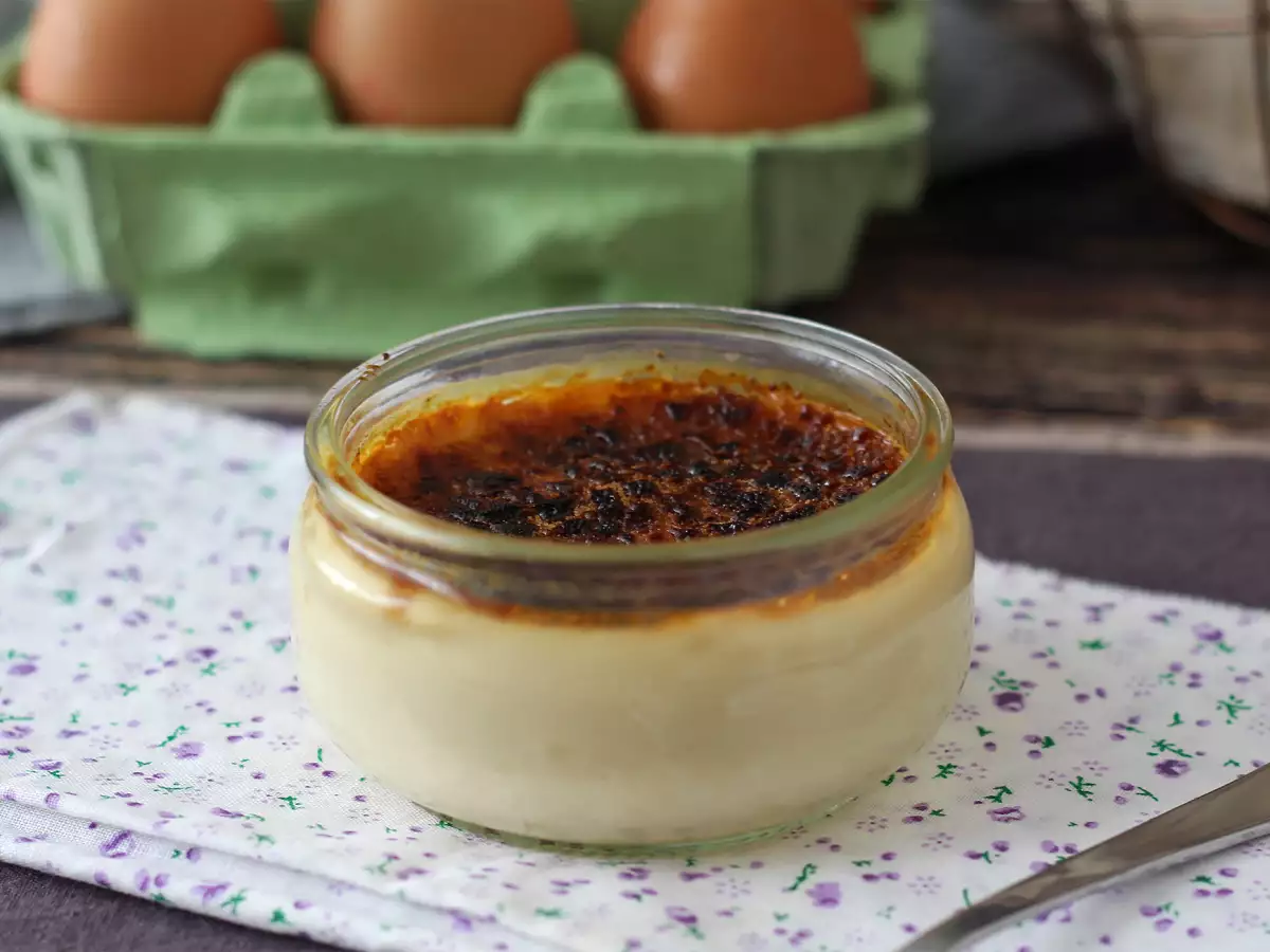 Izjemno enostavne crème brûlée v cvrtniku na vroč zrak! - fotografija 3