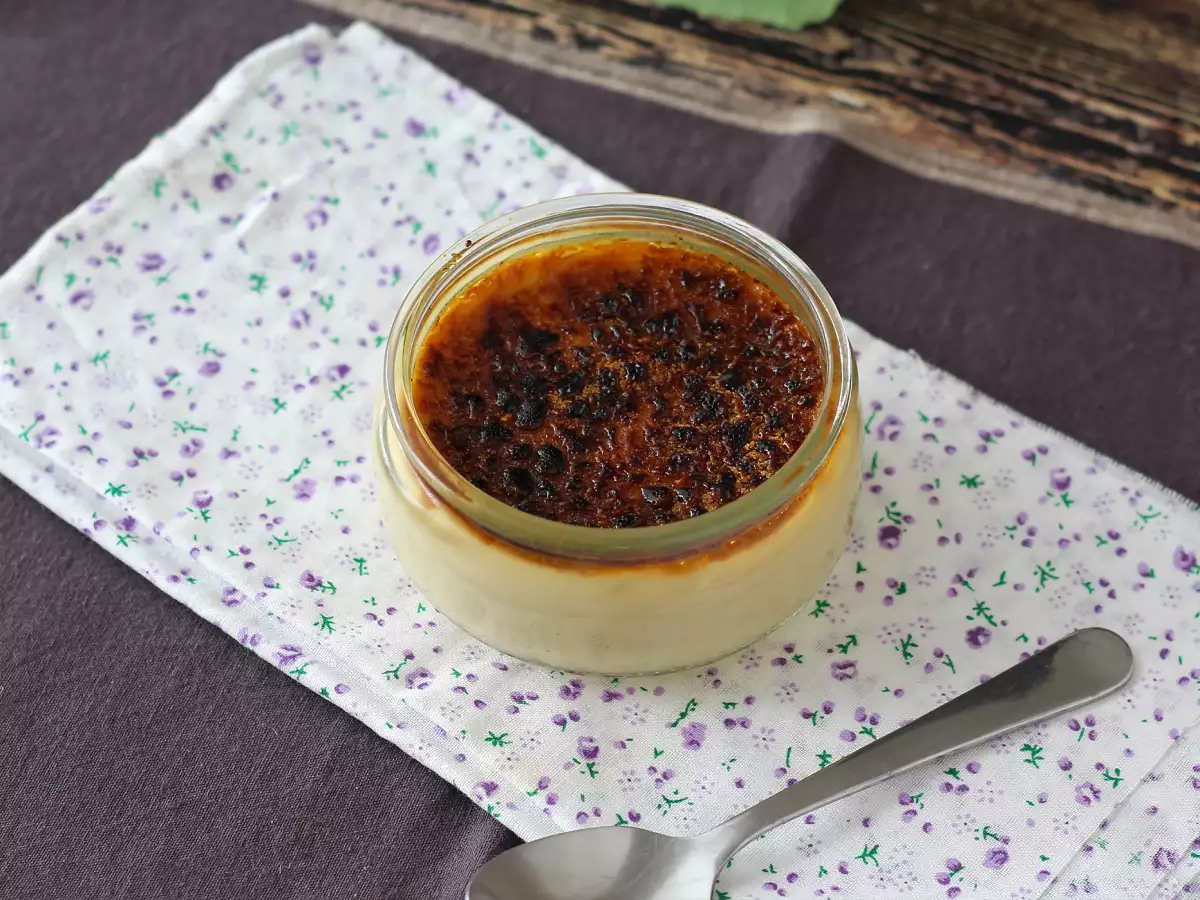Izjemno enostavne crème brûlée v cvrtniku na vroč zrak! - fotografija 5
