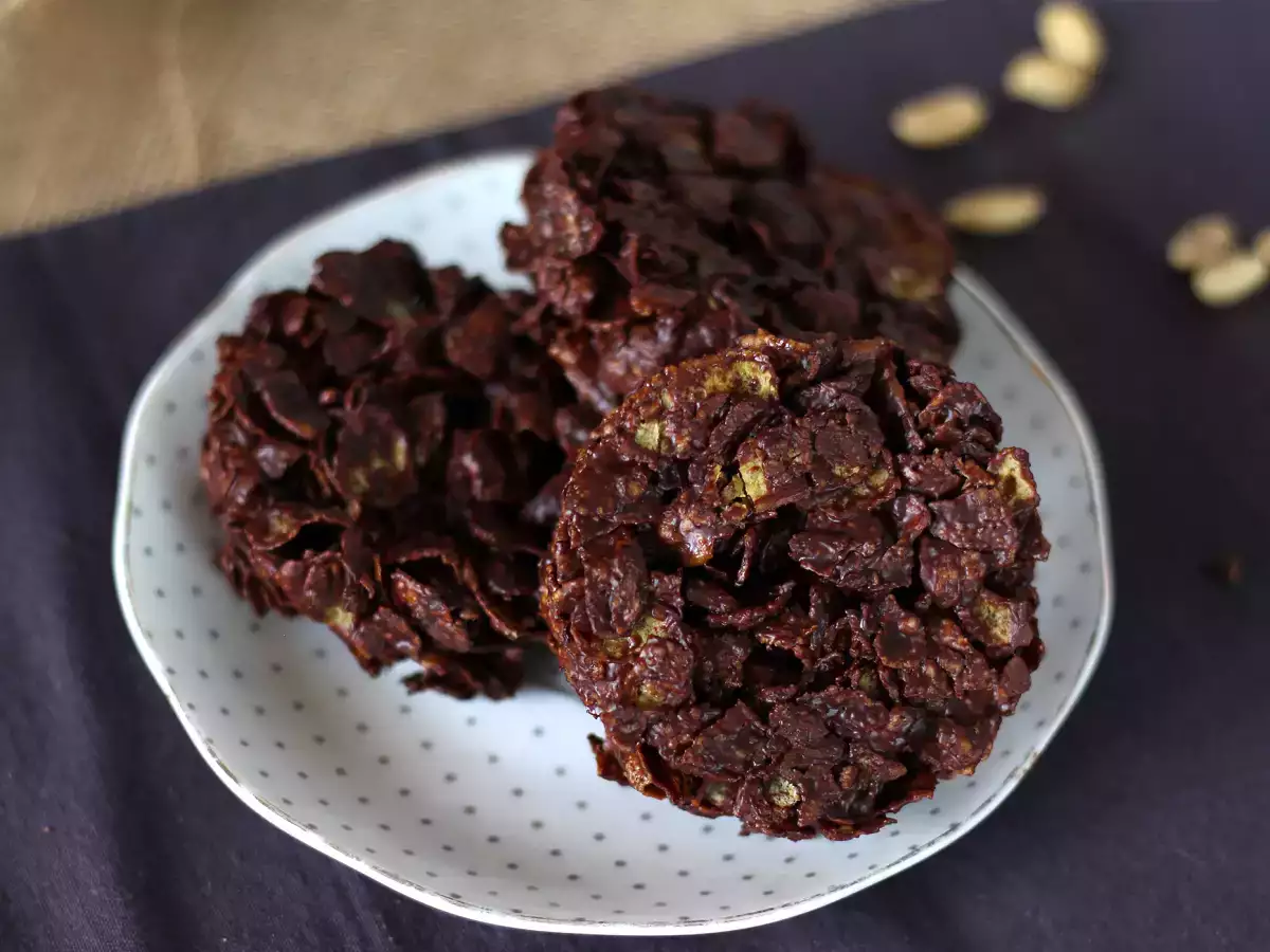 Izjemno hrustljave arašidove čokoladne peščene vrtnice - fotografija 2