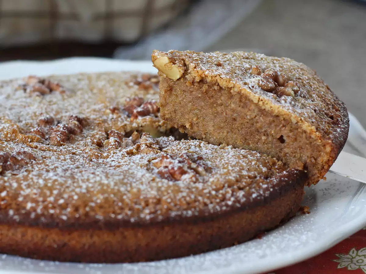 Izjemno preprosta orehova torta iz samo 4 sestavin - fotografija 4